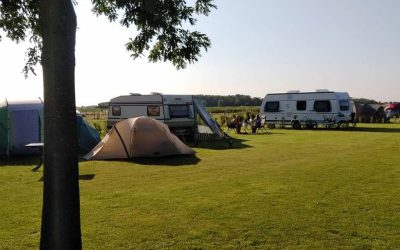 Ruime staplaatsen Camping Hakehoeve Ellemeet Renesse brede stranden Zeeland
